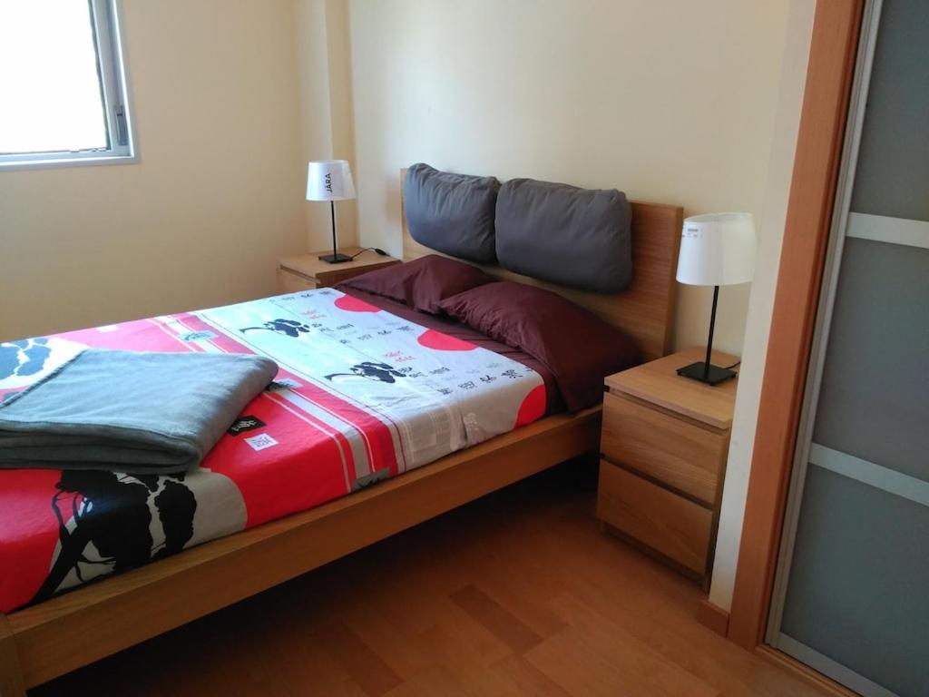 Luxury Flat, 3 Bedrooms, 2 Bathrooms And Swimming Pool Next To The Beach!! Сан-Адриан-де-Бесос Экстерьер фото